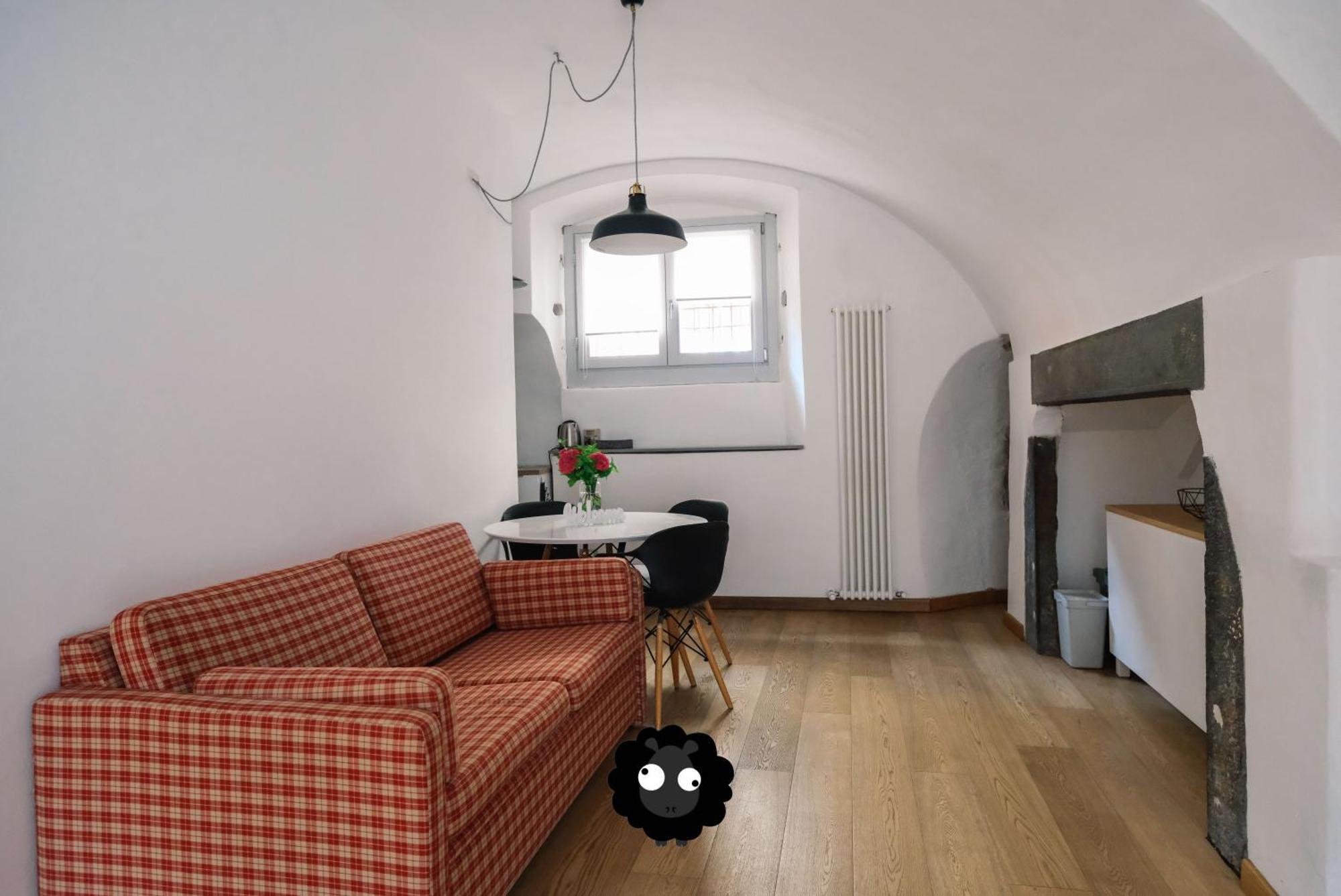 Appartamento Flat Il Torrazzo XIII Secolo Alzano Lombardo Esterno foto
