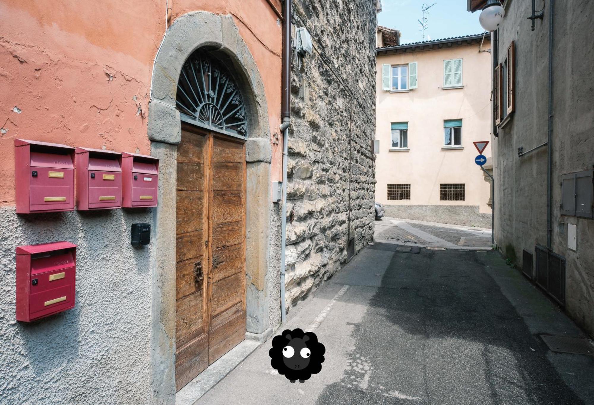 Appartamento Flat Il Torrazzo XIII Secolo Alzano Lombardo Esterno foto